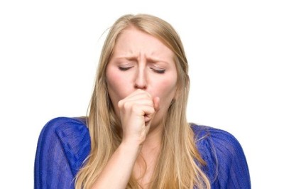 Amestecul care te ajută să ameliorezi tusea. Ai nevoie de trei ingrediente