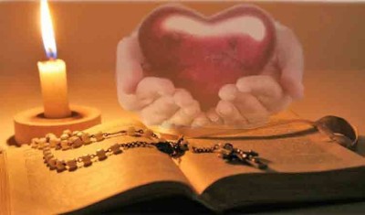 Cea mai puternică rugăciune pentru împlinirea iubirii! Rostește-o și uită de problemele în amor