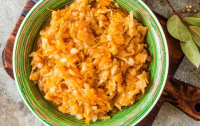 Cum faci cea mai bună varză călită - rețeta de post pe care trebuie să o încerci