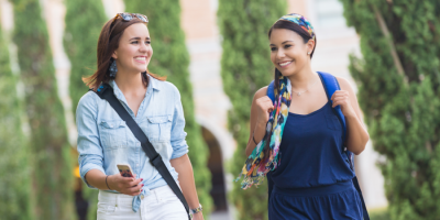 Lucruri pe care să nu i le spui niciodată unei prietene singure