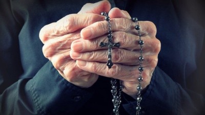 Rugăciunea care te ajută să alungi spiritele rele din casă