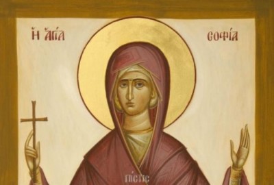 Rugăciunea către Sfânta Sofia pe care ar trebui să o rostească mamele și fiicele! Vă scapă de necazuri imediat