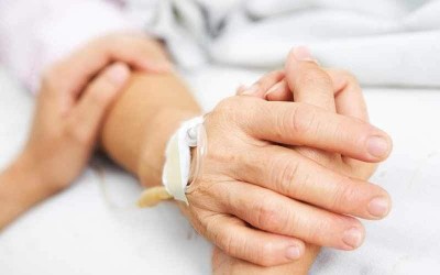 Rugăciunile pe care ar trebui să le rostești pentru vindecarea de cancer