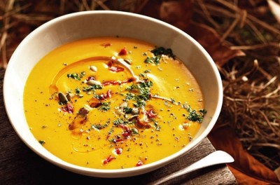 Supa cremă de dovleac, un deliciu al toamnei. Ce beneficii are pentru organism