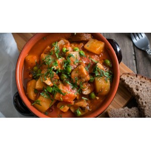 Ce mănânci în Postul Paștelui - tocană de cartofi cu ciuperci, un deliciu