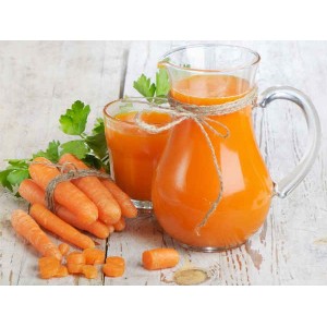 Ce se întâmplă în organismul tău dacă bei constant suc de morcovi