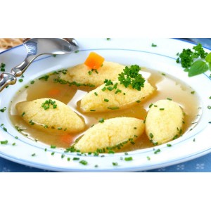 Cum faci cea mai bună supă cu găluște și găină de țară. E pur și simplu delicioasă