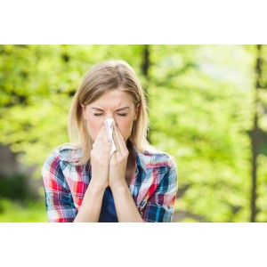 Cum poți ameliora simptomele rinitei alergice. Remediile naturiste pe care le poate încerca oricine