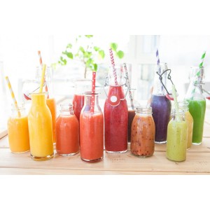 Cum să-ți detoxifiezi organismul la începutul primăverii! Rețete de smoothie pe care trebuie să le încerci
