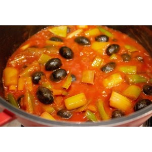 Ghiveci de legume cu carne de vită și măsline. Rețeta pentru copii recomandată de Laura Cosoi