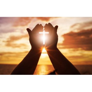 Rugăciunea pe care trebuie să o rostești în fiecare zi ca să atragi binele și norocul în viața ta