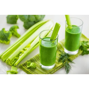 Sucul verde, comoara naturii ce combate forme de cancer. Ce alte beneficii are asupra sănătății